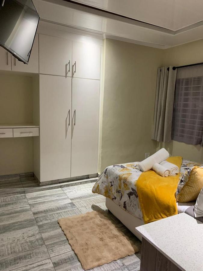 The Miller Place Port Shepstone Buitenkant foto